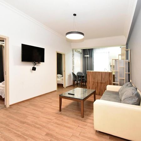 Rent Inn Yerevan On Chaykovski Street 外观 照片