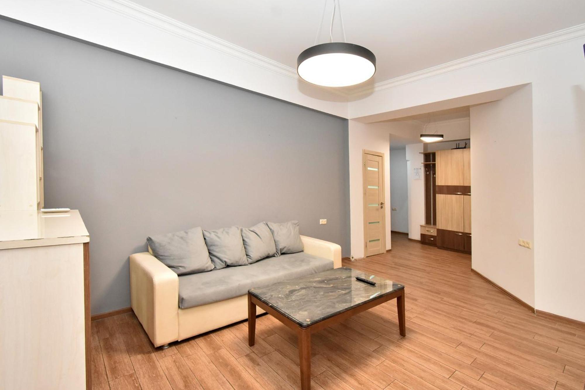 Rent Inn Yerevan On Chaykovski Street 外观 照片